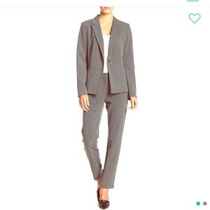 Women’s skinny pants